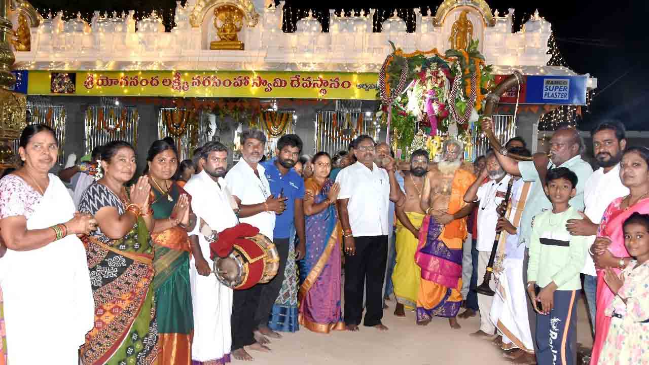 కనులపండువగా లక్ష్మీ తిరుపతమ్మ కల్యాణం