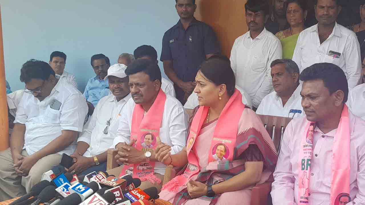 కాంగ్రెస్‌వన్నీ మాయమాటలే..