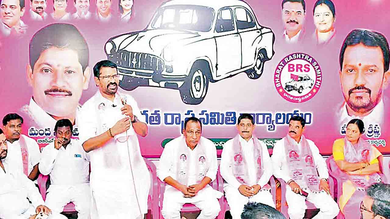 MLA Malla Reddy | మల్కాజిగిరి గెలిచి కేసీఆర్‌కు కానుక ఇద్దాం: మాజీ మంత్రి మల్లారెడ్డి