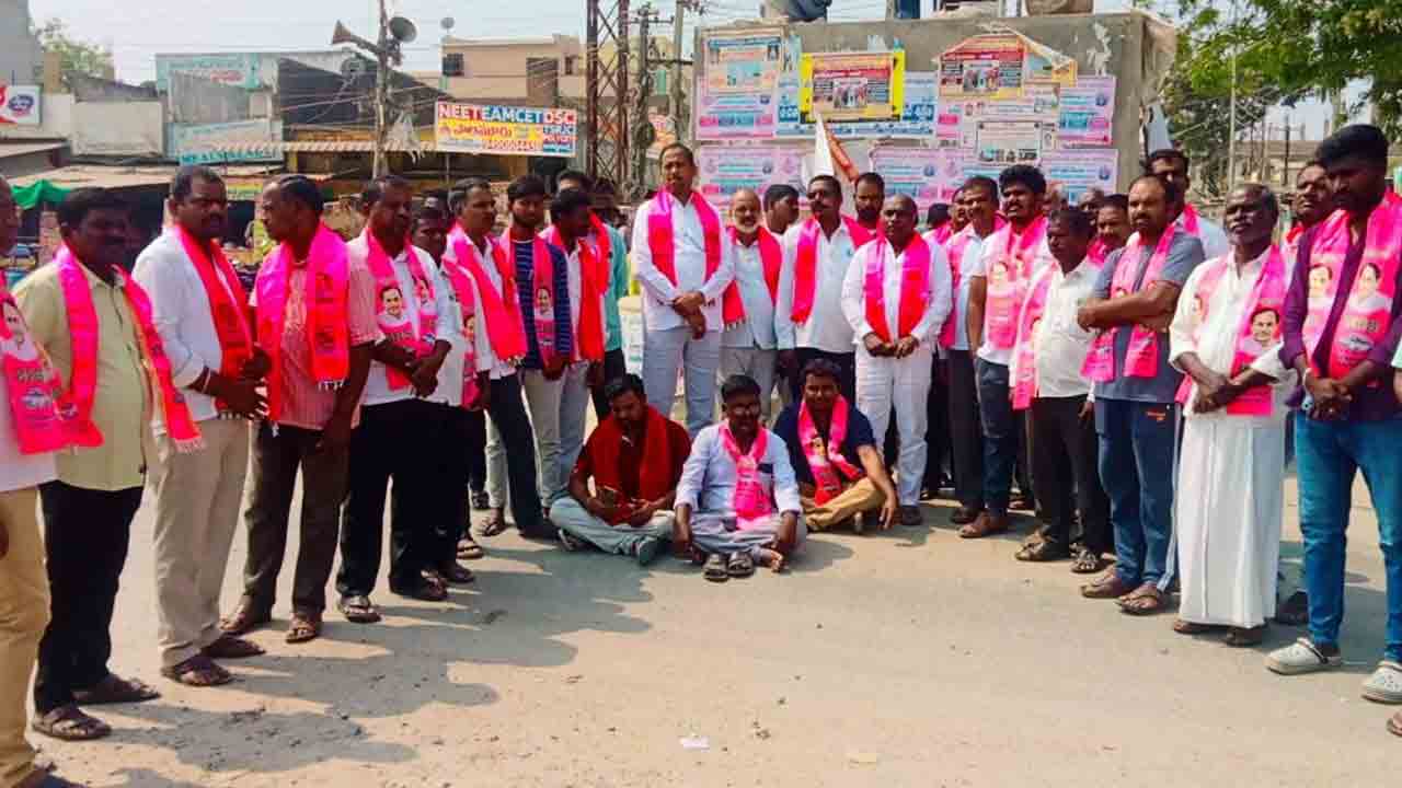 ఎమ్మెల్సీ కవితను విడుదల చేయాలి