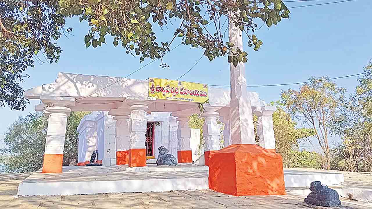 మహాశివరాత్రికి ఆలయాలు సిద్ధం