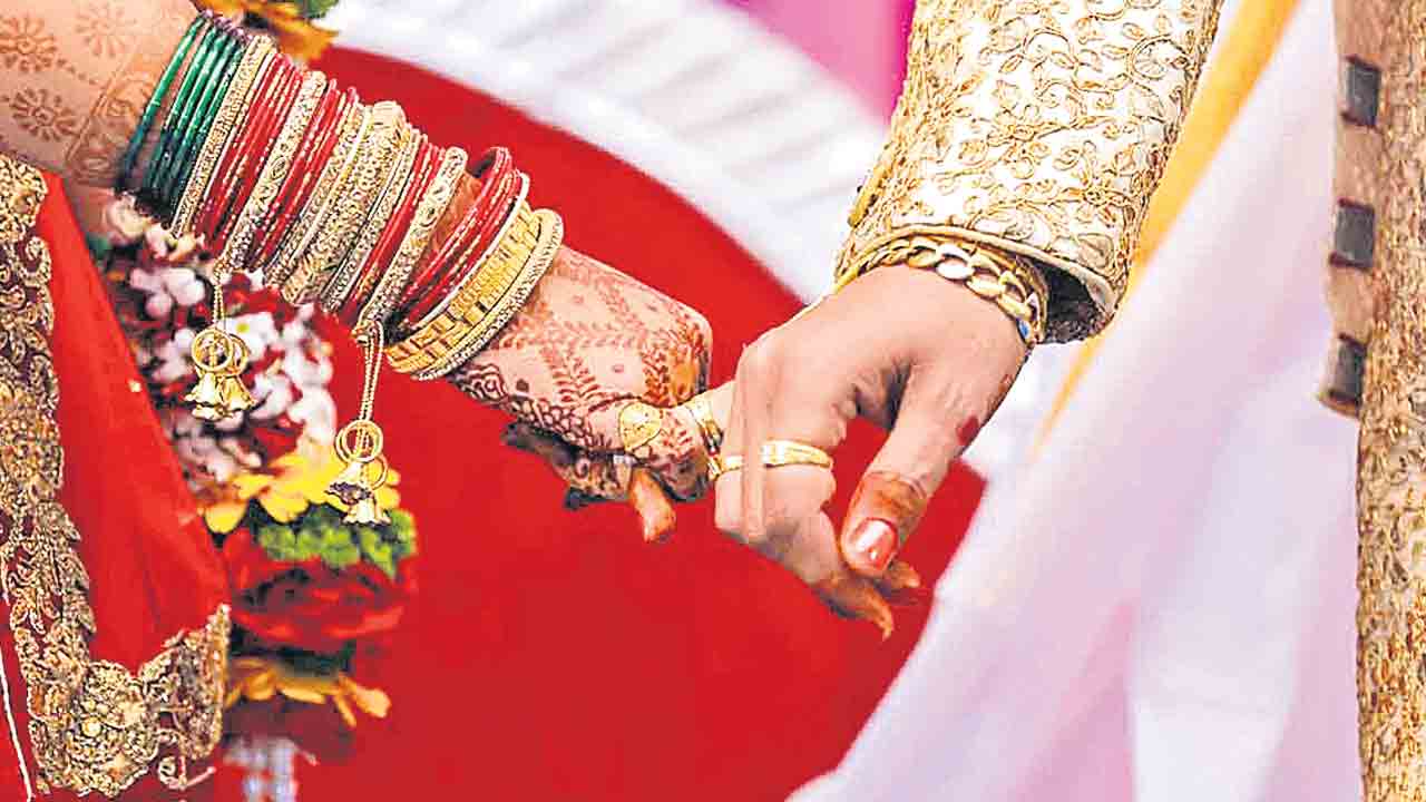 Tirumala | భార్యకు తెలియకుండా రెండో పెళ్లికి ప్లాన్‌.. పెళ్లి పీటలు ఎక్కేలోపు అసలు ట్విస్ట్‌!