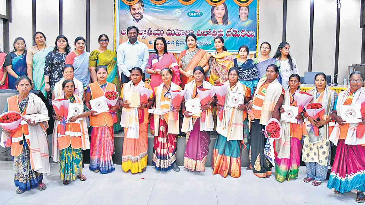 మహిళా సాధికారతకు జీహెచ్‌ఎంసీ నిదర్శనం