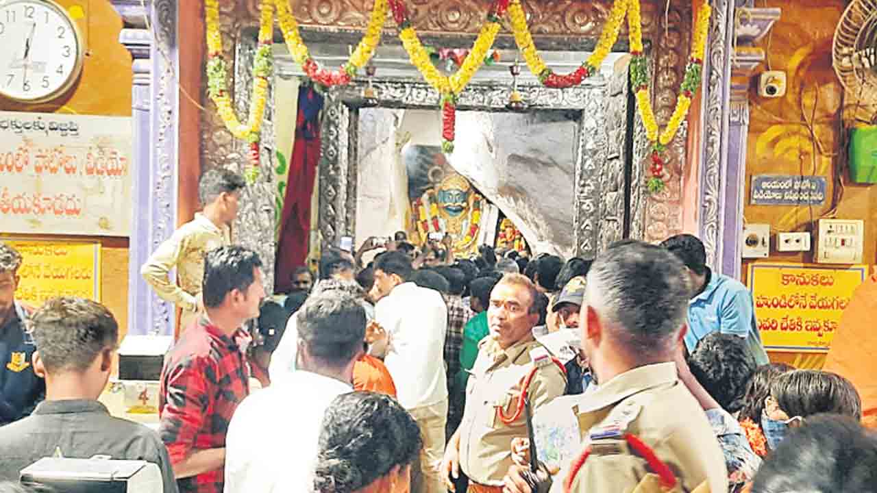 మమ్మేలు మల్లన్న