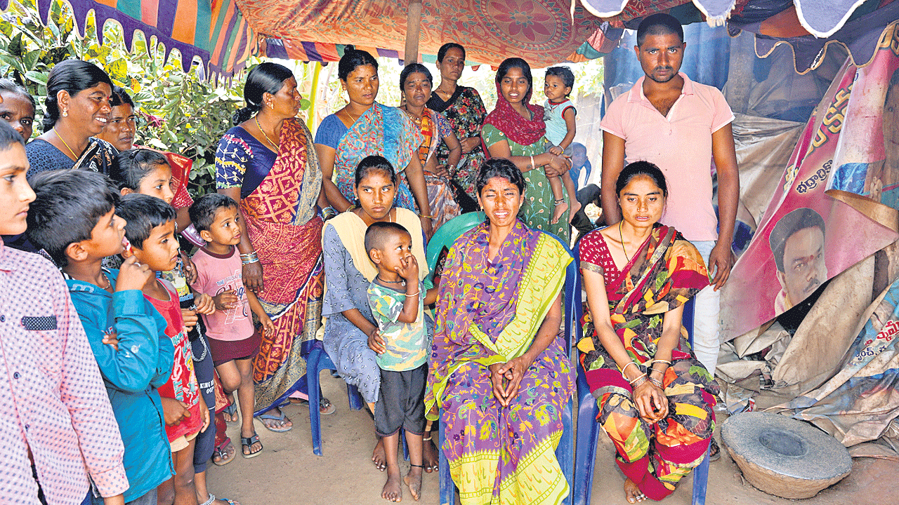 రైతు మెడకు అప్పుల ‘ఉరి’