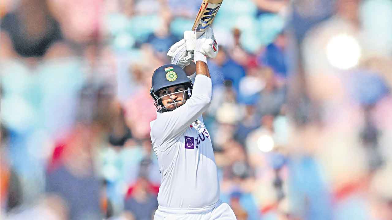 శార్దూల్‌ సూపర్‌ సెంచరీ.. భారీ స్కోరు దిశగా ముంబై