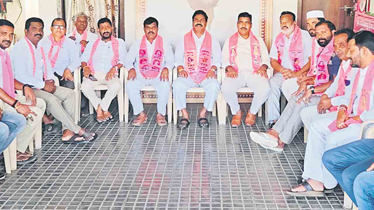 భారీ మెజార్టీ కట్టబెడతాం