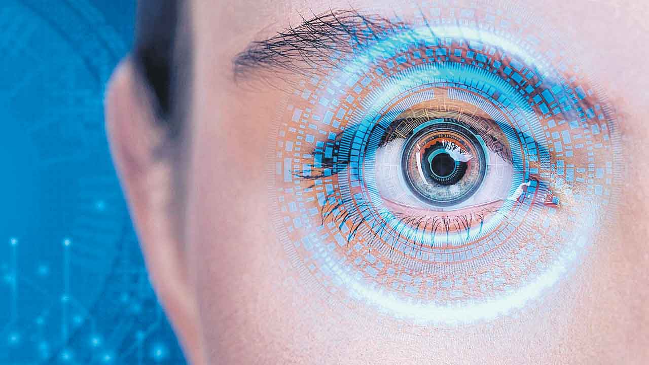 Neuroprosthetic | కంటిలో సోలార్‌ ప్యానెల్స్‌!.. కంటిచూపు పునరుద్ధరణకు సరికొత్త ఆలోచన