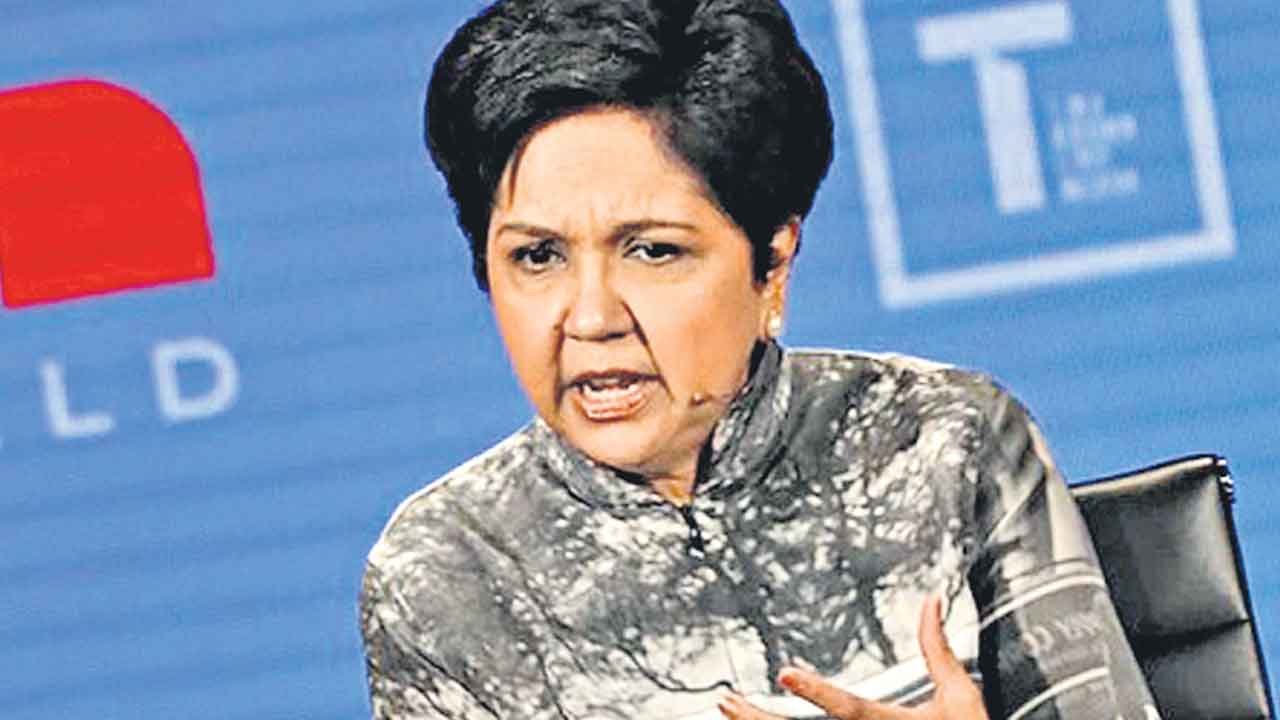 Indra Nooyi | అమెరికాలో జాగ్రత్త.. విపత్తులు తెచ్చే పరిస్థితులకు దూరంగా ఉండండి.. భారత విద్యార్థులకు ఇంద్రానూయి సూచన