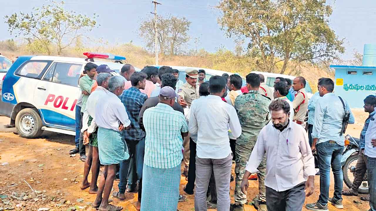 గట్టమ్మపై గెట్టు పంచాయితీ