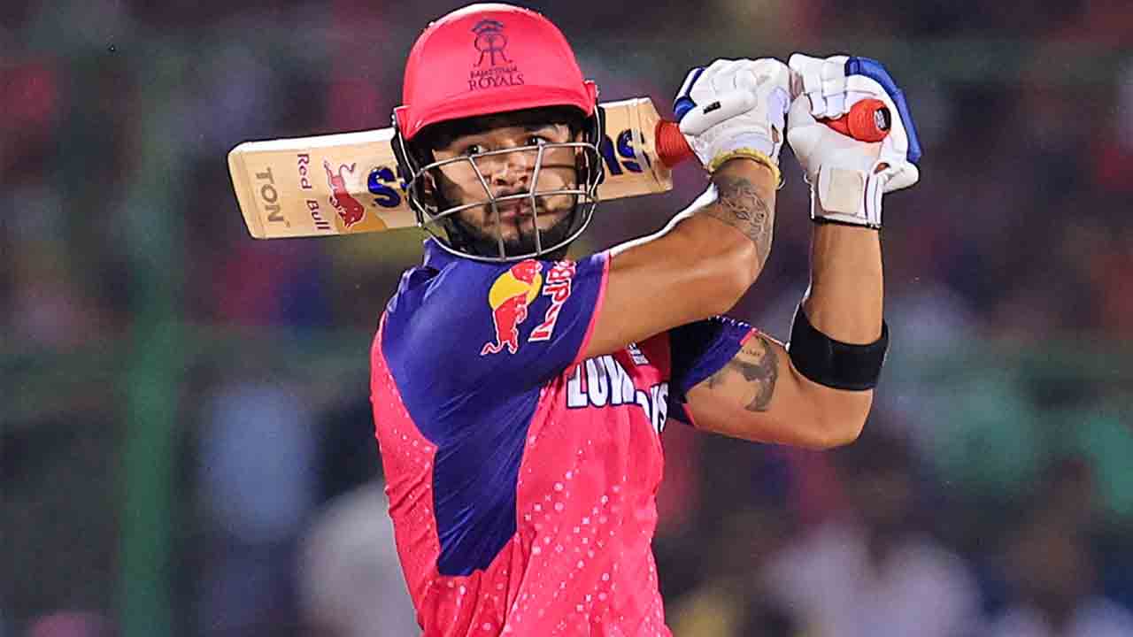 పరాగ్‌ పరాక్రమం