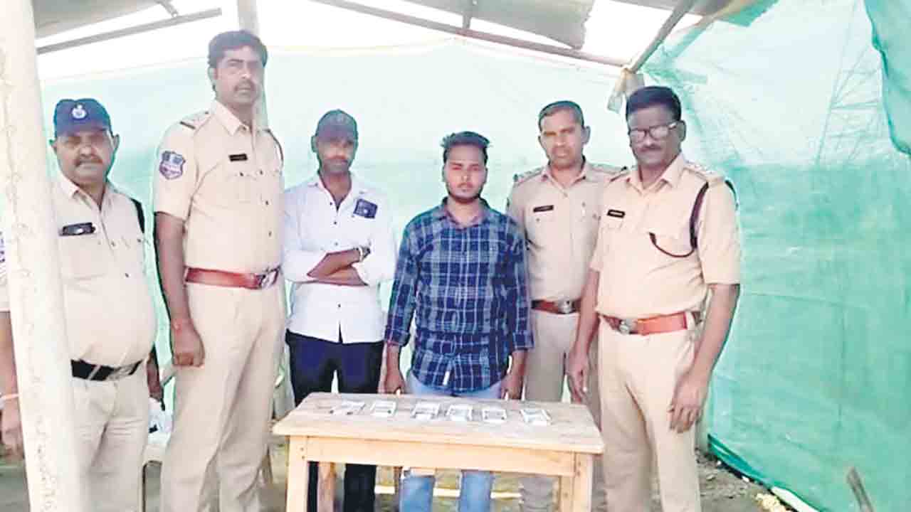 సరిహద్దుల్లో నిఘా