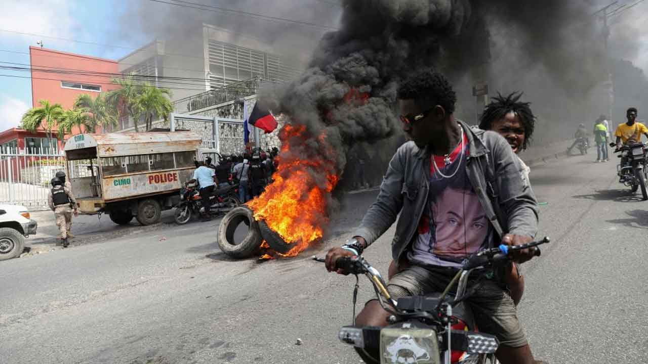 ముఠాల చేతుల్లోకి హైతీ రాజధాని