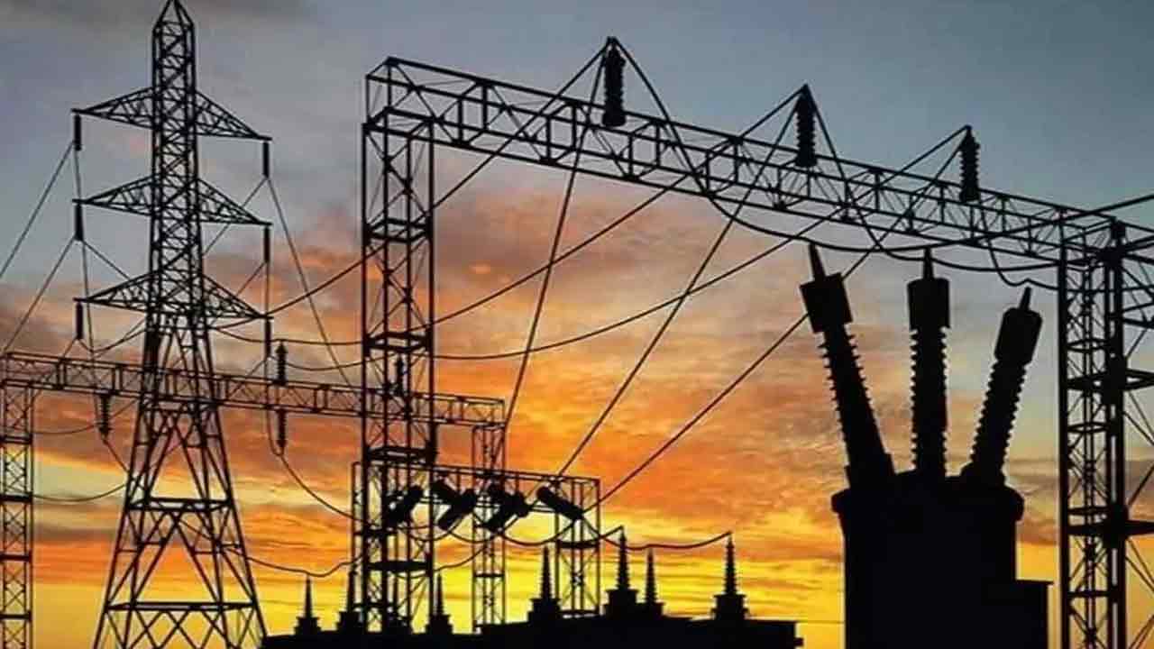 Telangana Discoms | రికార్డు స్థాయిలో కరెంటు సరఫరా.. బుధవారం ఒక్కరోజే 298.19 మిలియన్ యూనిట్ల విద్యుత్ సప్లయ్‌