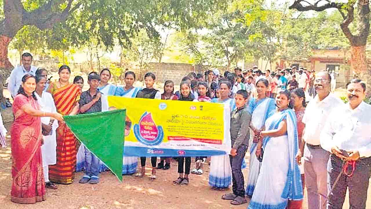 పోలియో చుక్కలు వేయించాలి