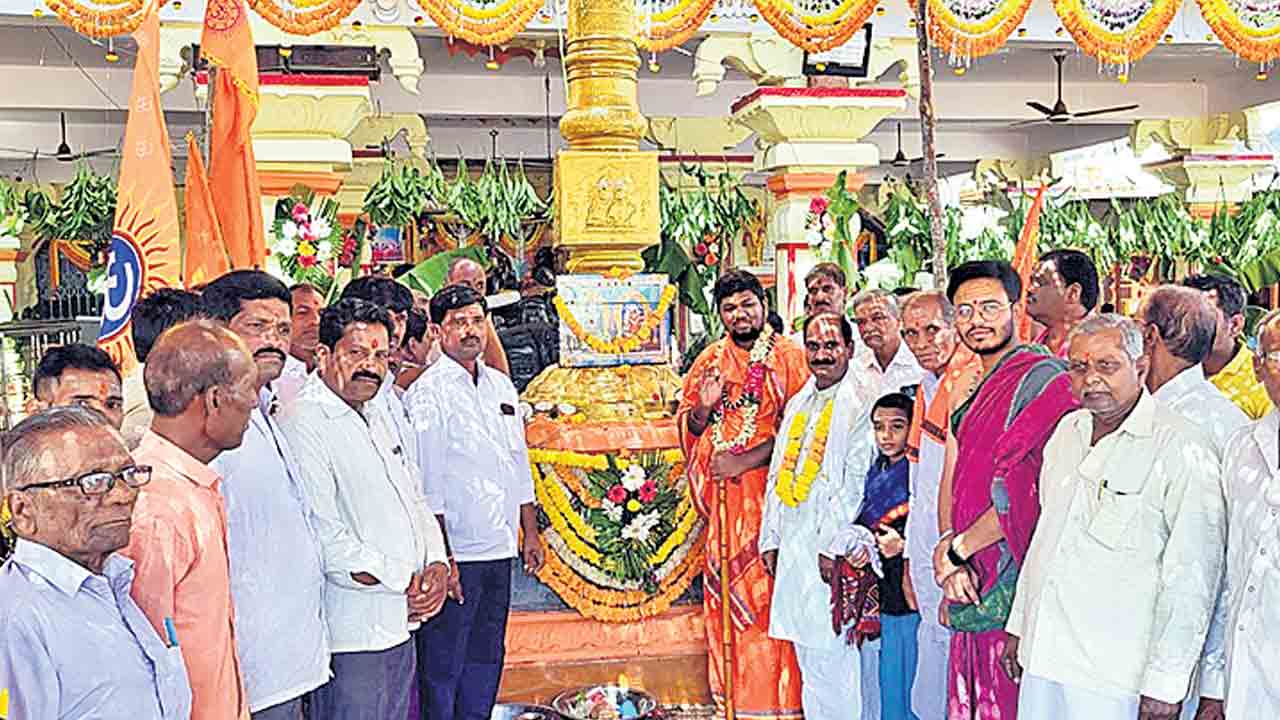 బడంపేటలో వైభవంగా బ్రహ్మోత్సవాలు