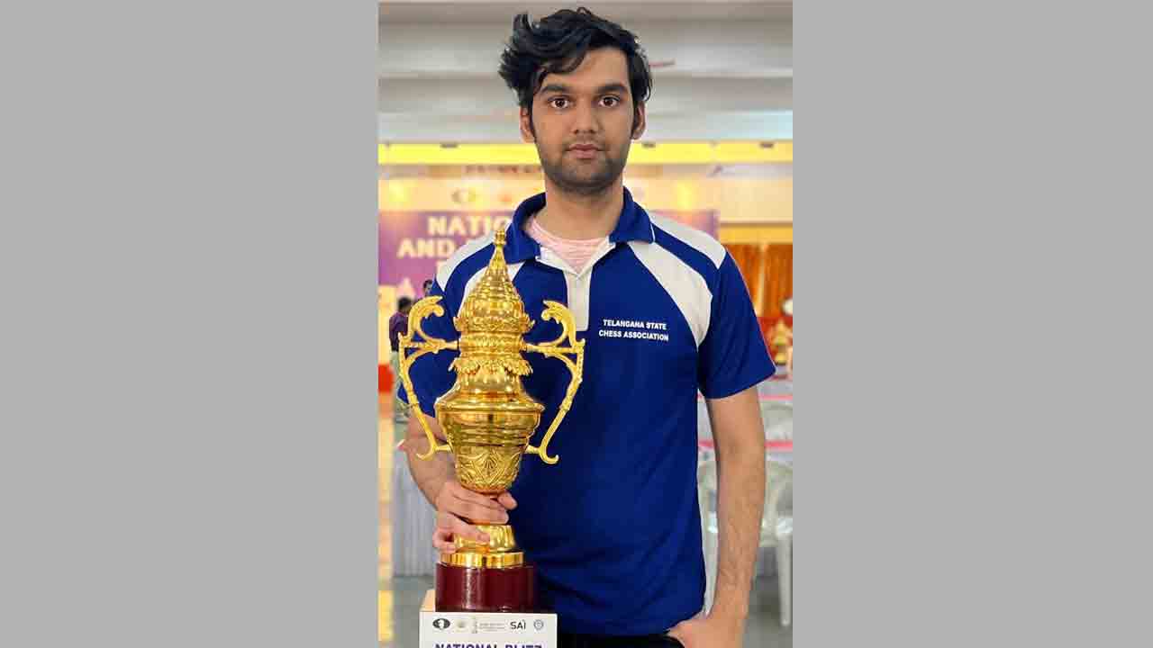 Raja Rithvik | జాతీయ బ్లిట్జ్‌ చెస్‌ చాంపియన్‌షిప్‌లో రాజా రిత్విక్‌ టైటిళ్ల జోరు