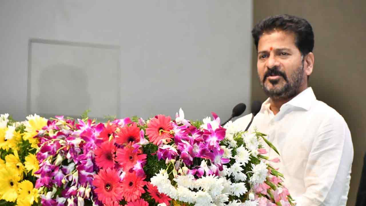 CM Revanth Reddy | మహిళలకు అన్ని రంగాల్లో సమాన అవకాశాలు, హక్కులు దక్కాలి: సీఎం రేవంత్ రెడ్డి