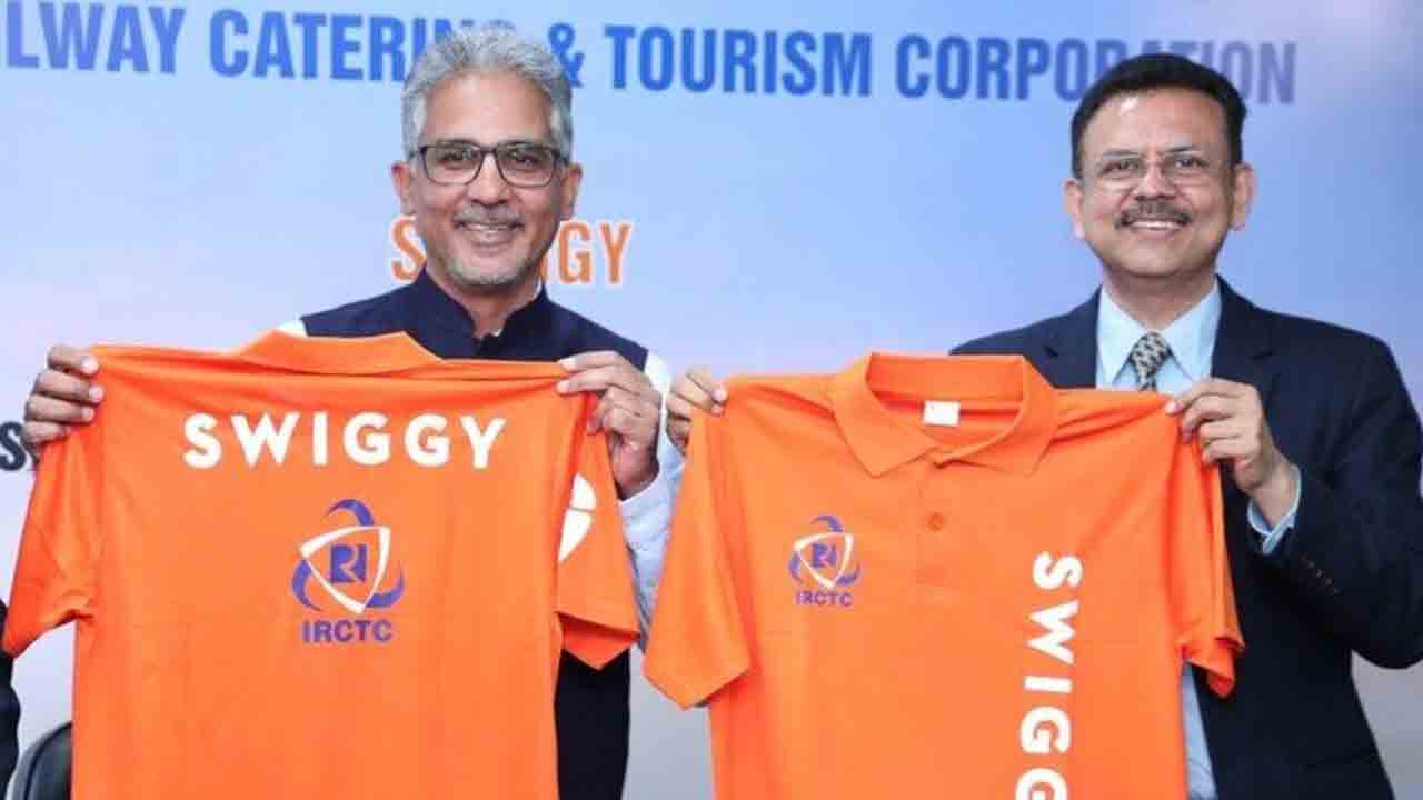 IRCTC-Swiggy | రైలు ప్రయాణంలోనూ ఇష్టమైన భోజనం చేయొచ్చు ఇలా..!