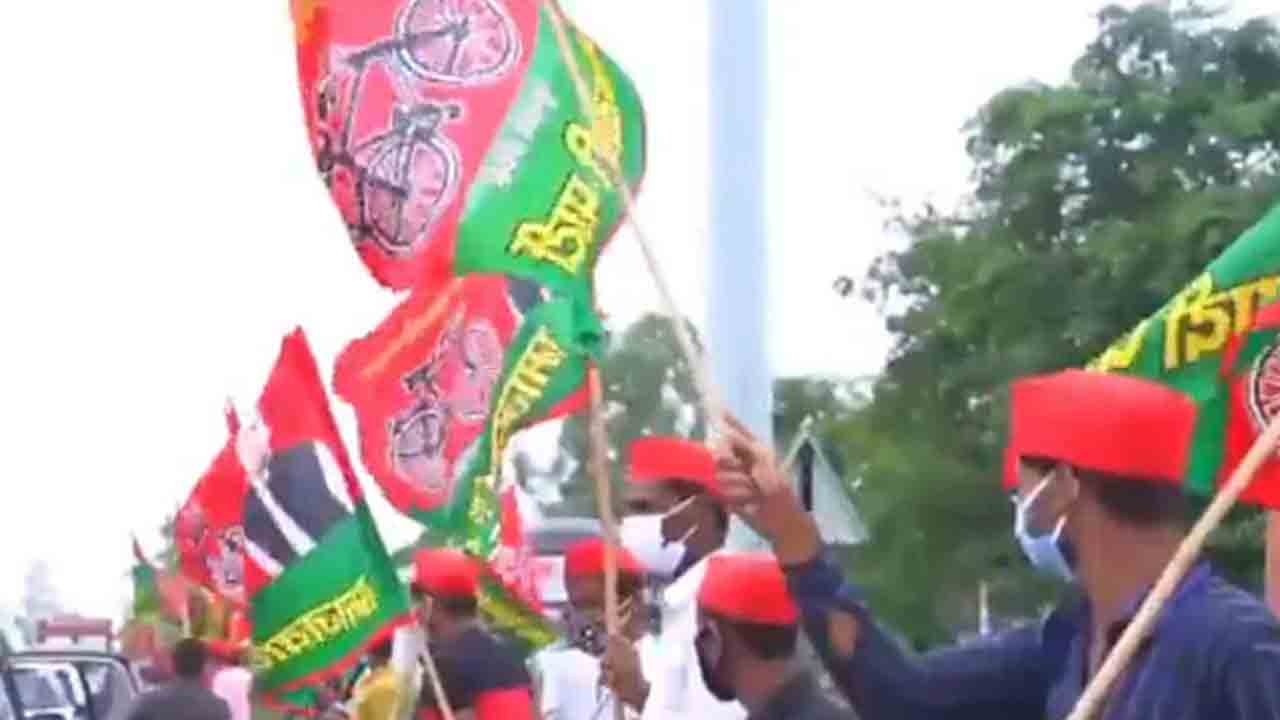 Samajwadi Candidates | రెండు స్థానాల్లో ఇద్దరు చొప్పున నామినేషన్‌.. అసలు అభ్యర్థి ఎవరో తెలియక   గందరగోళం