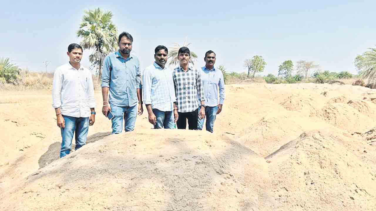 దాడులు చేసినా ఆగని దందా!