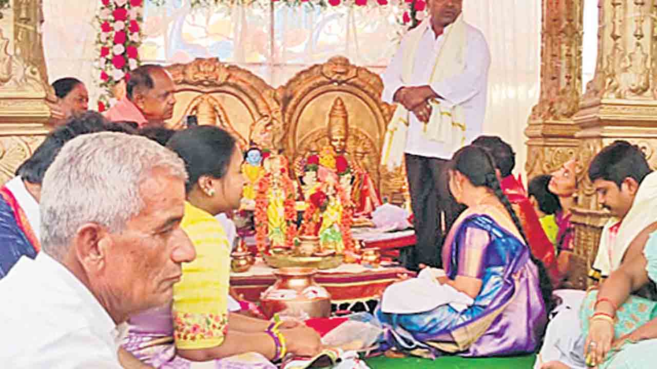 కల్యాణం..కమనీయం