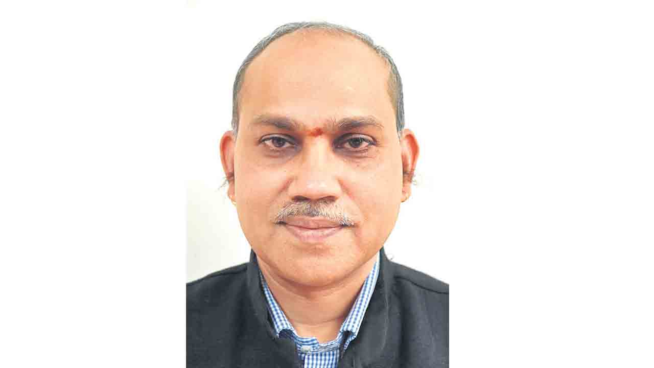 కృత్తివెంటి శ్రీనివాసరావుకు గౌరవ డాక్టరేట్‌