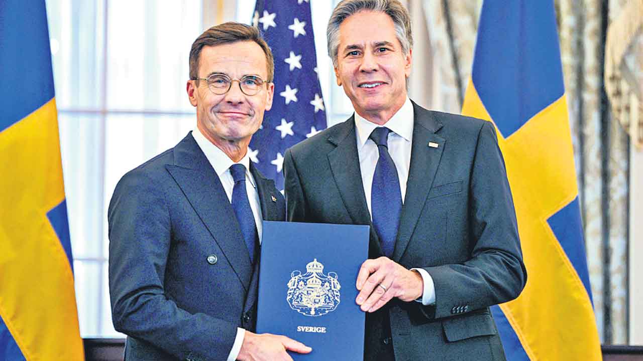 NATO | దశాబ్దాల తటస్థతకు ముగింపు.. నాటో 32వ సభ్య దేశంగా స్వీడన్‌