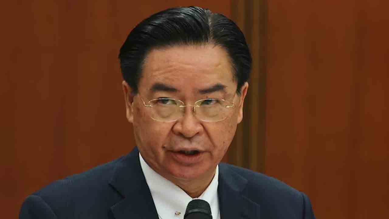 Taiwan | మేం మీ కీలు బొమ్మలం కాదు.. చైనాకు స్పష్టం చేసిన తైవాన్‌