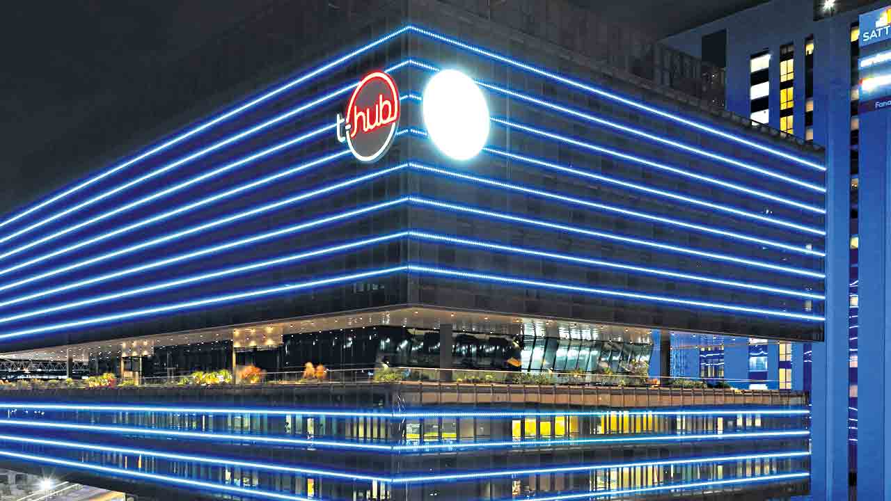 టీ హబ్‌ను సందర్శించిన క్యాప్‌ జెమిని సీఈఓ