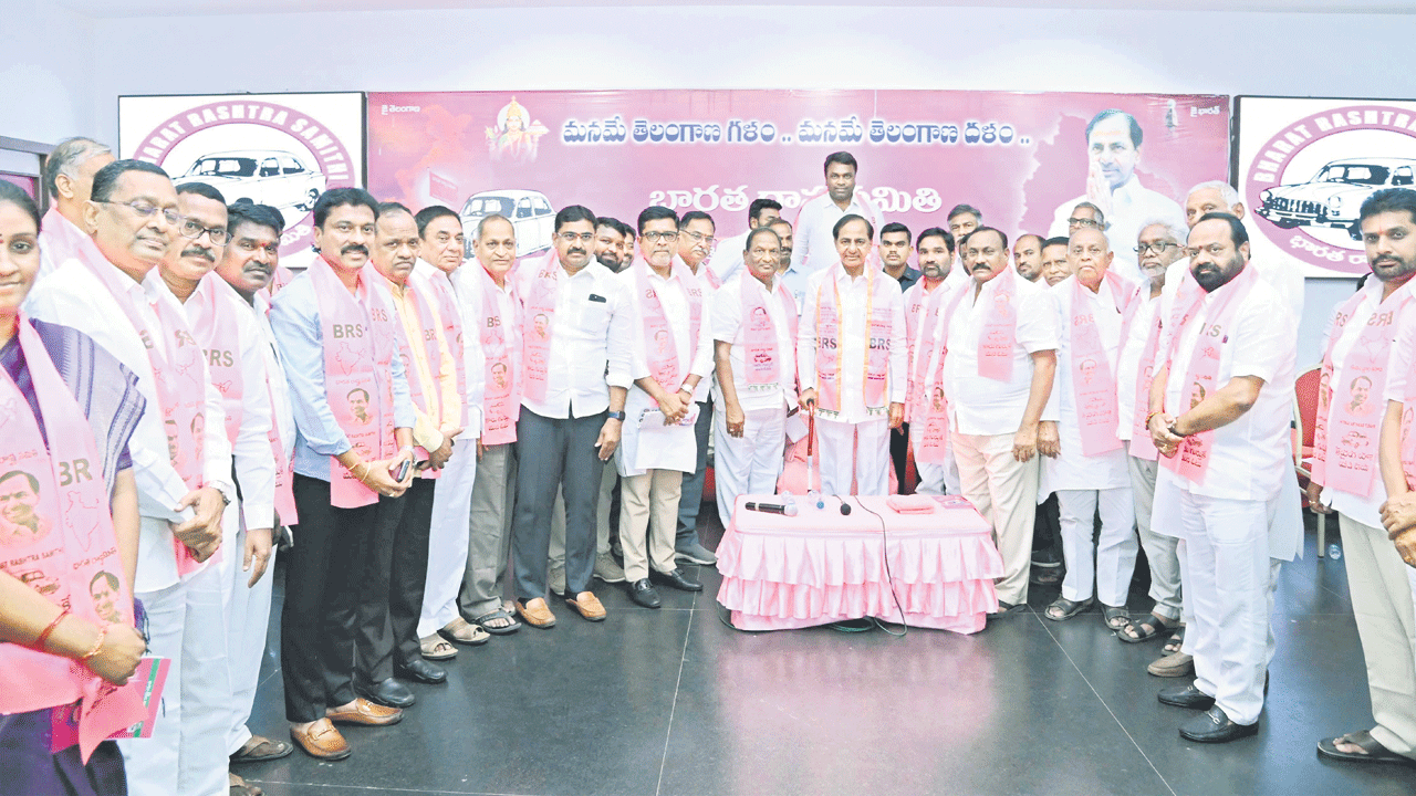 గెలుపే లక్ష్యం..