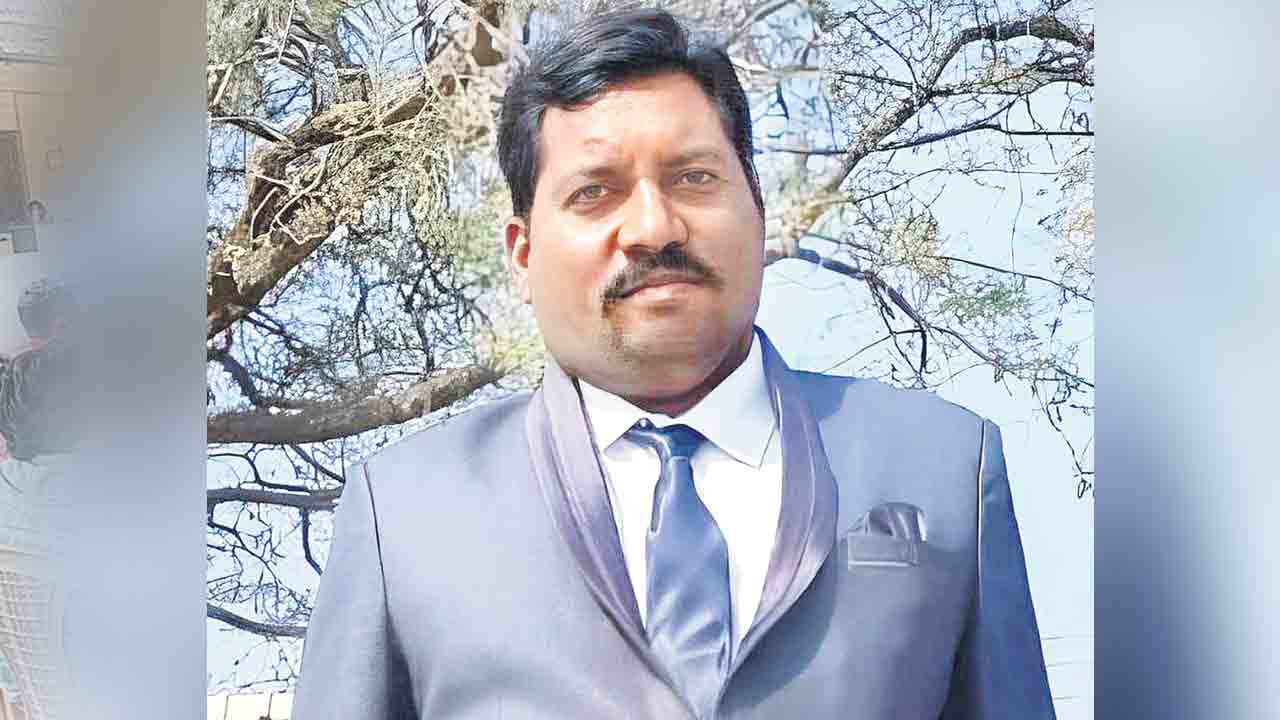 కడెం నీటిపారుదల శాఖ ఉద్యోగి రాకేశ్‌ మృతి