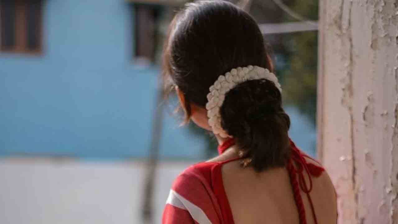 Calcutta High Court | పరిచయం లేని మహిళను అలా పిలిస్తే లైంగికంగా వేధించినట్టే: కలకత్తా హైకోర్టు