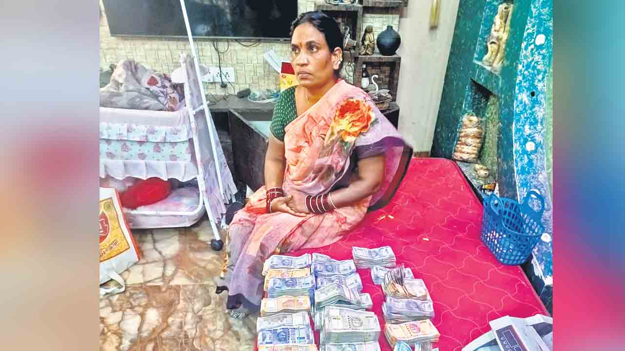 Neetu Bai | ఫ్యామిలీ అంతా గంజాయి బిజినెస్‌.. నీతుబాయ్‌ నేరప్రస్థానం