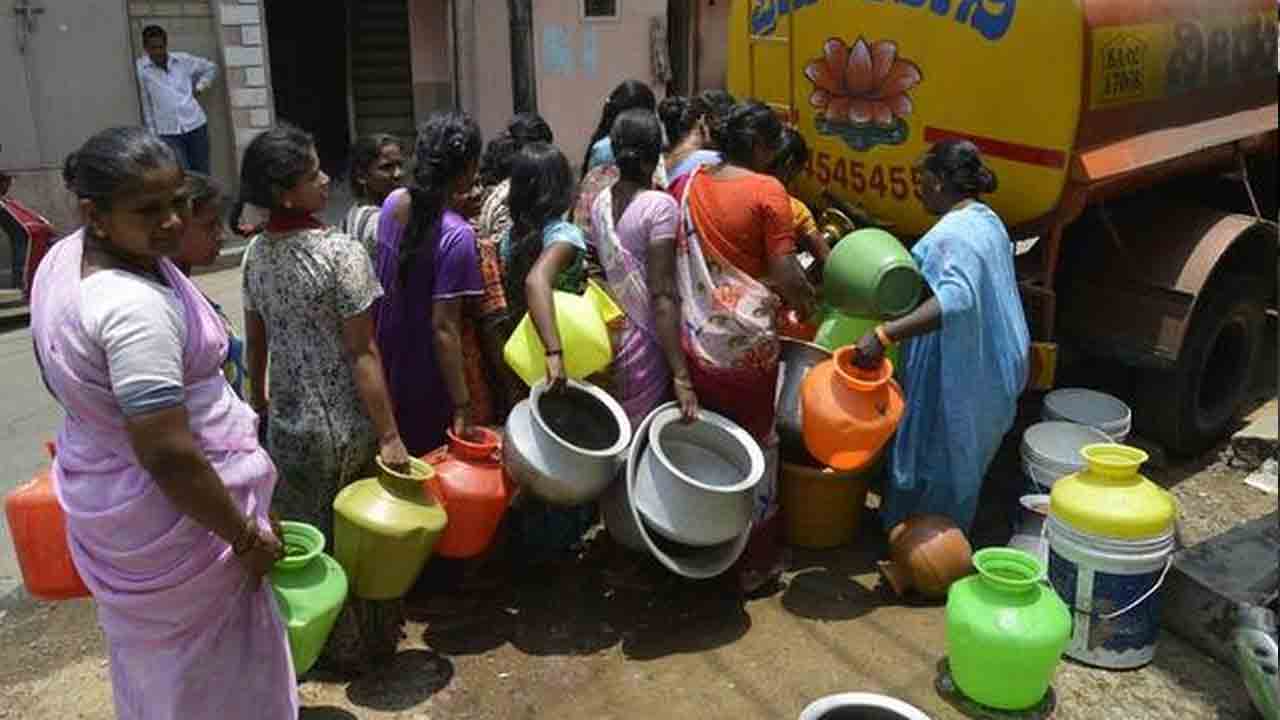 Water crisis | బెంగళూరులో మరింత తీవ్రమైన నీటి సంక్షోభం.. తాగు నీటిని అందుకు వాడితే రూ.5 వేల ఫైన్‌
