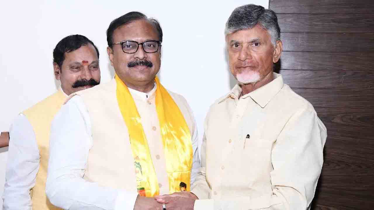 TDP | టీడీపీలో చేరిన కర్నూలు వైసీపీ ఎంపీ సంజీవ్‌కుమార్‌