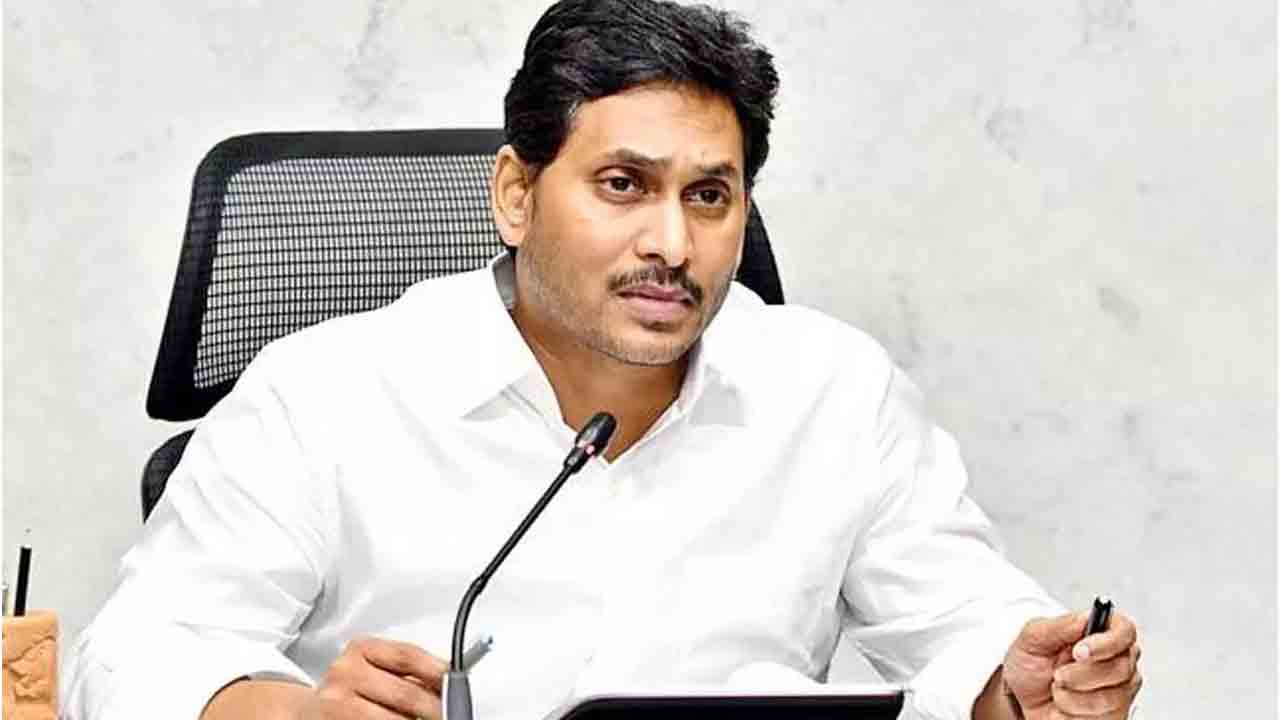 YCP candidates | ఏపీ వైసీపీ అభ్యర్థుల్లో భారీ మార్పులు.. 81 స్థానాల్లో ఎమ్మెల్యేలు, 18 ఎంపీ స్థానాల్లో మార్పు