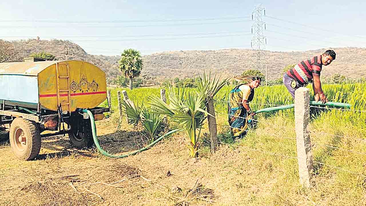 అన్నదాతకు కన్నీరు