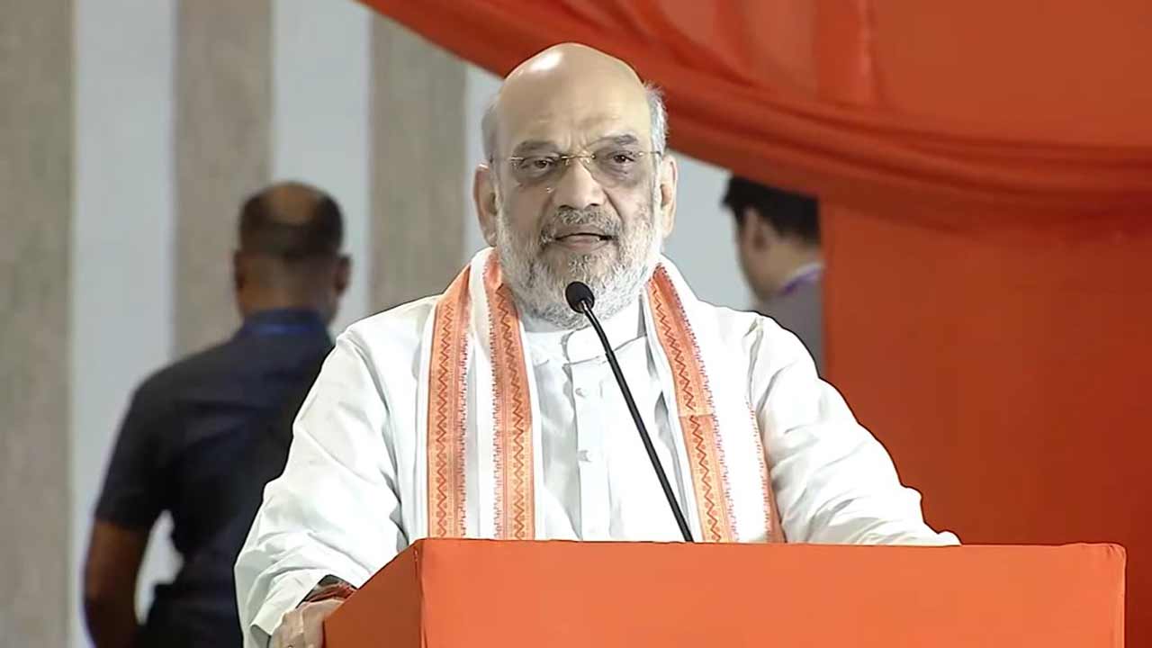 ఓటుబ్యాంకు రాజకీయాలకు భయపడం