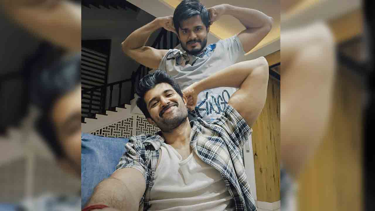 Anand Devarakonda | త‌మ్ముడికి స్పెష‌ల్ బ‌ర్త్ డే విషెస్ తెలిపిన విజ‌య్ దేవ‌ర‌కొండ