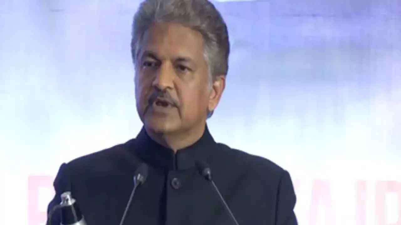 Anand Mahindra | నీరే నిజమైన సంపద.. ఏసీ నీటి పొదుపు పాఠం చెప్పిన మహీంద్రా