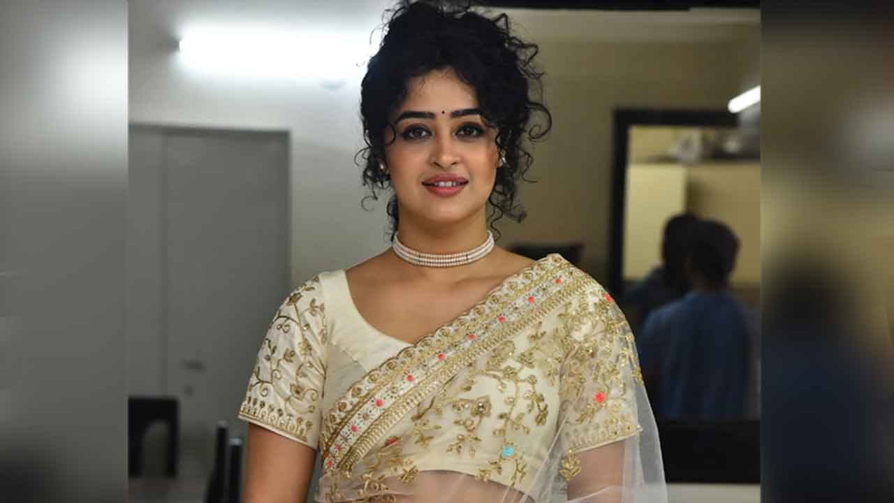 అడవి నేపథ్యంలో తలకోన