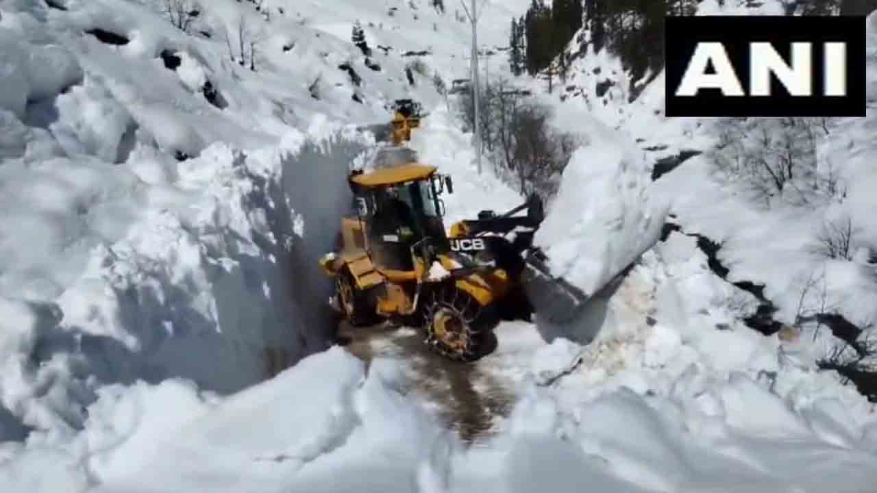 Avalanche | బండిపోరాను ముంచెత్తిన అవలాంచ్‌లు