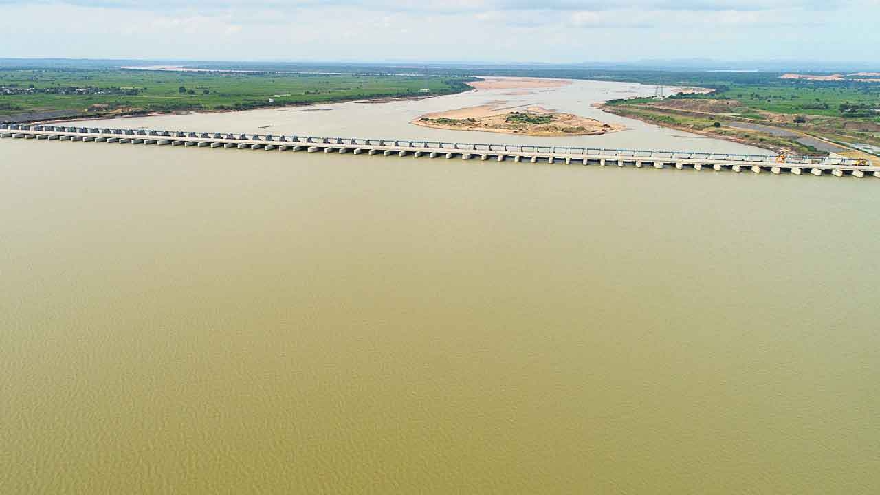 బరాజ్‌ల అదనపు సమాచారం ఇవ్వండి