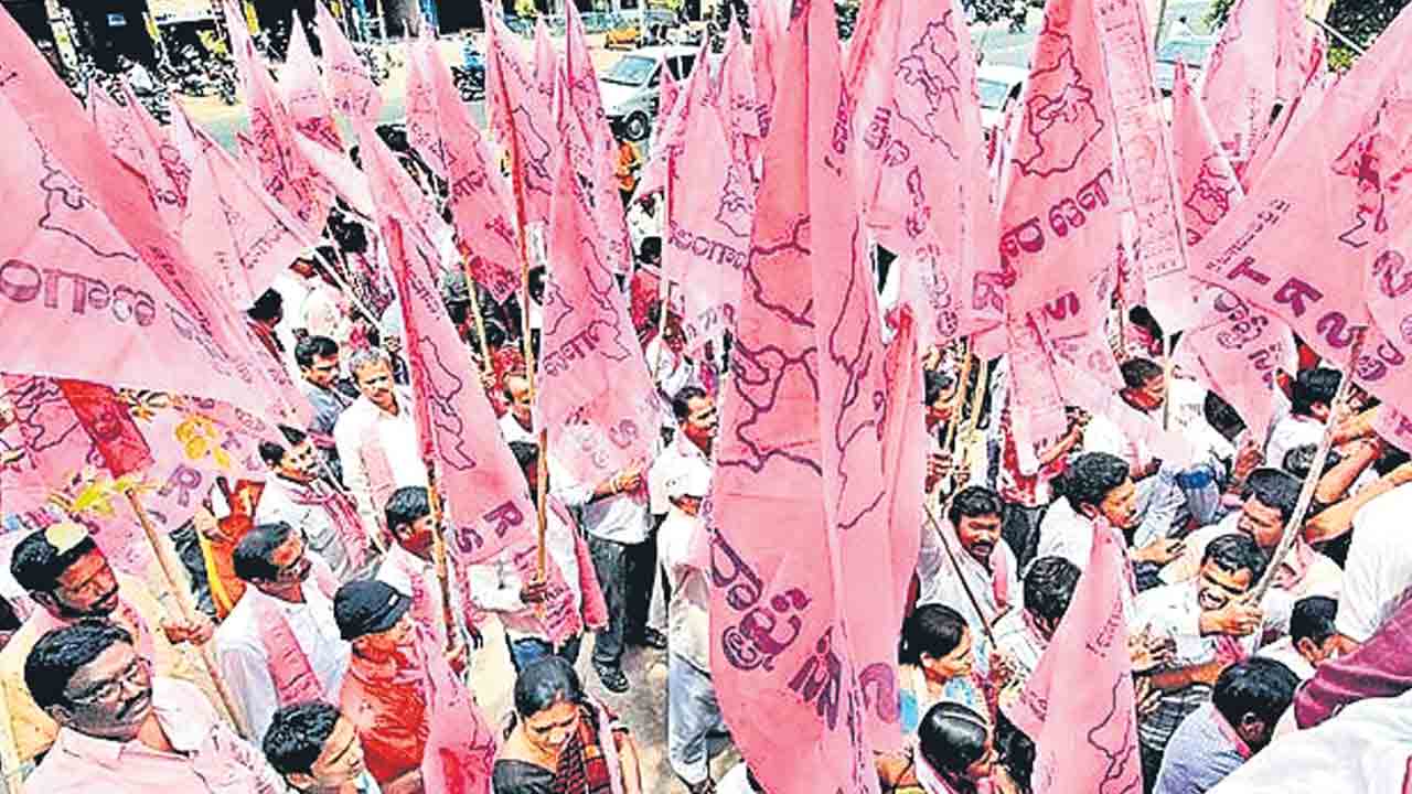 బీఆర్‌ఎస్‌.. తెలంగాణ రక్షణ పార్టీ