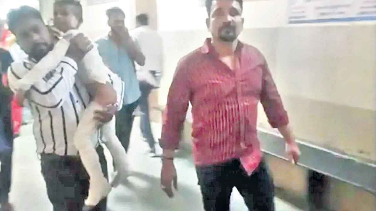 శివరాత్రి ఉత్సవాల్లో అపశ్రుతి.. పిల్లలకు కరెంట్‌ షాక్‌