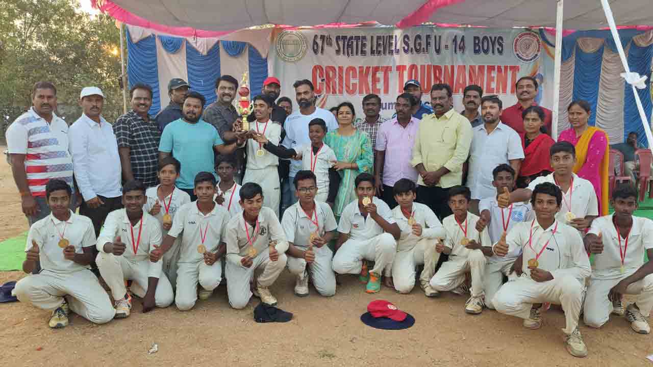 Khammam | చాంపియన్‌ ఖమ్మం ఎస్‌జీఎఫ్‌ క్రికెట్‌ టోర్నీ