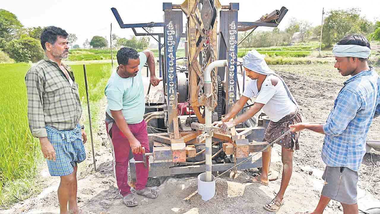 కాంగ్రెస్‌ వచ్చే..కష్టాలు తెచ్చె..