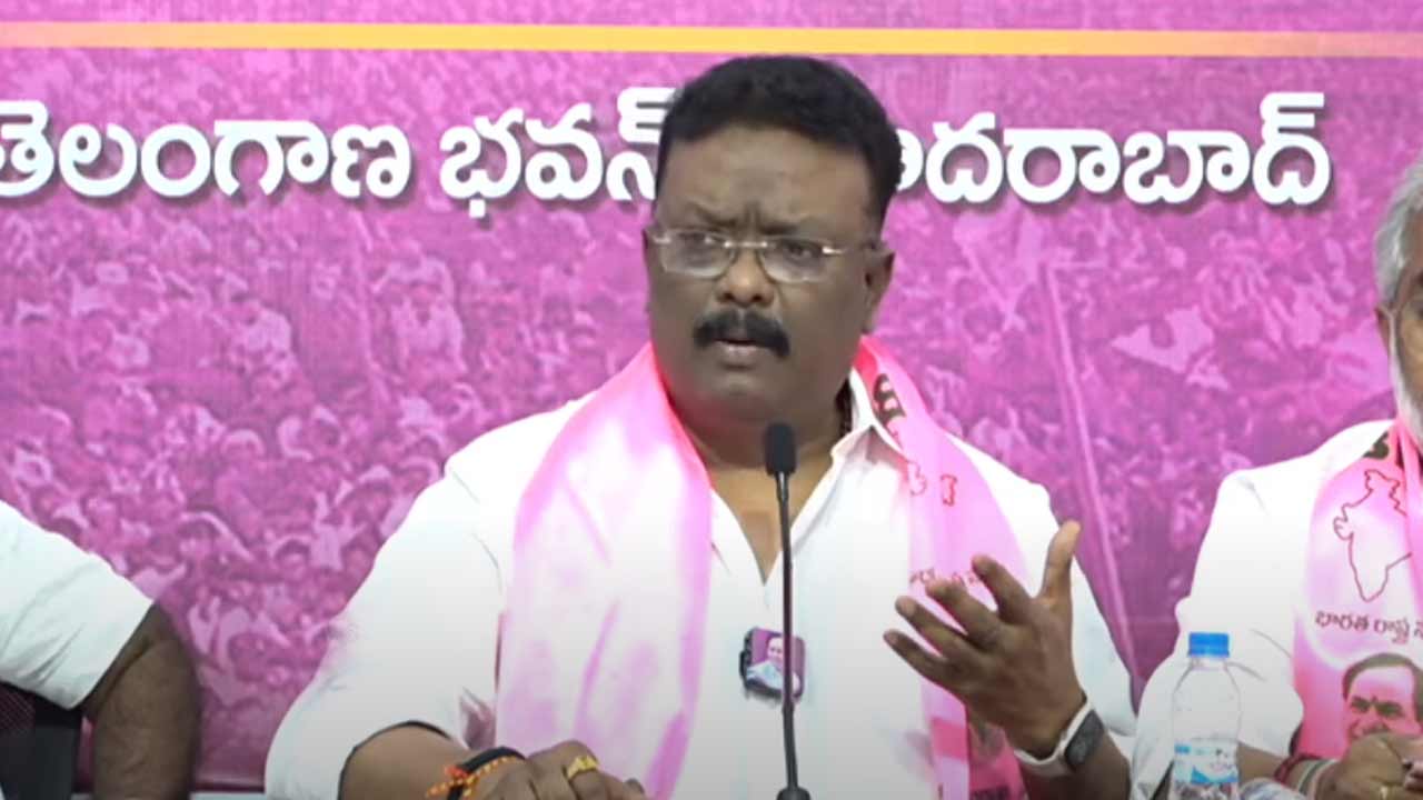 Dasoju Sravan | ప్రతీకార రాజకీయాల కోసం అంబేద్కర్‌ను అవమానిస్తారా? సీఎం రేవంత్‌పై దాసోజు శ్ర‌వ‌ణ్ ధ్వ‌జం