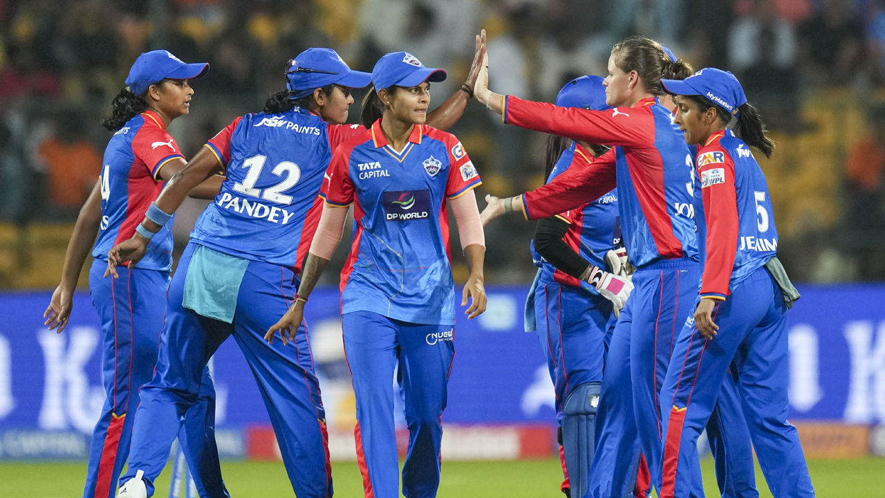 GGT vs DCW | అగ్రస్థానానికి దూసుకెళ్లిన ఢిల్లీ.. గుజరాత్‌పై భారీ గెలుపు